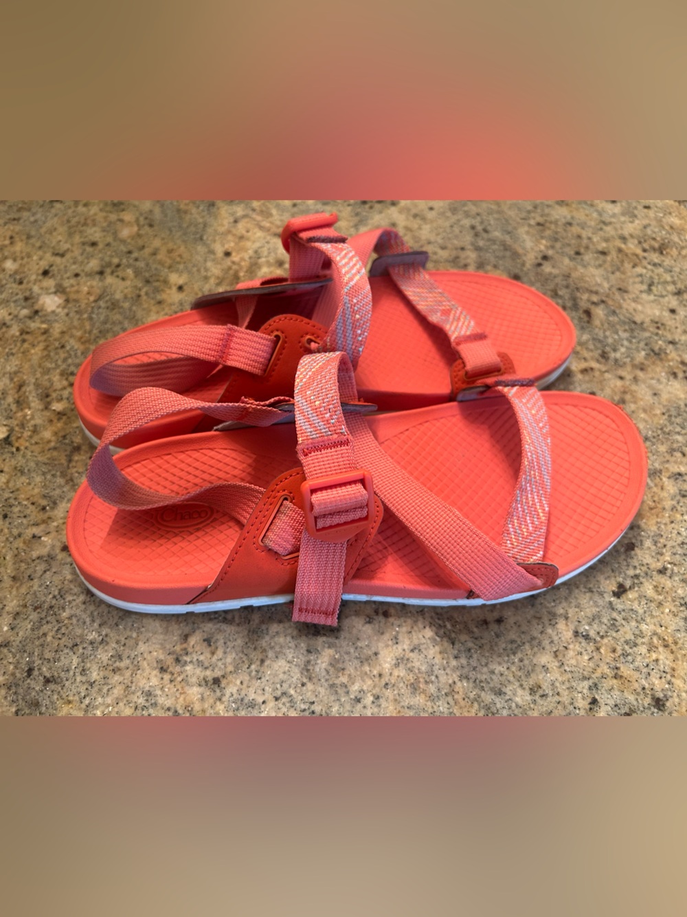 Chaco Womens Orange Strappy Waterproof/Hiking Sandal Size 9 - Picture 2 of 5